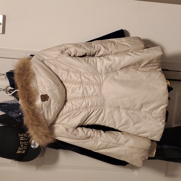 Mackage Adali Winter Coat - Picture 7 of 9